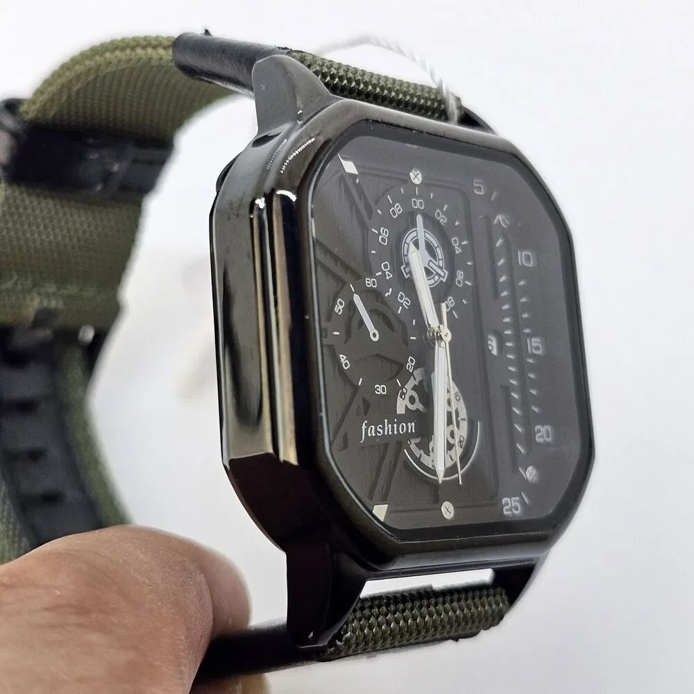 Men's‎ Watch 42MM Case Black Dial Date Indicator Army Green Black Canvas Bands